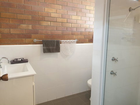 Merino Motor Inn - Southport Accommodation 3