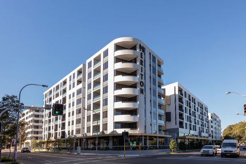 Meriton Suites Coward Street, Mascot - Southport Accommodation 1