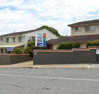 Mid City Motor Inn - Southport Accommodation