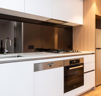 Modern Apartment in Darling Harbour - Accommodation Southport