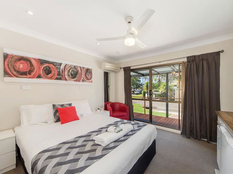 Narimba Motel - Southport Accommodation 0
