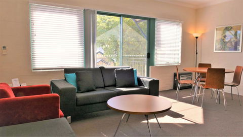 Dowler Apartments Subiaco - Southport Accommodation 8