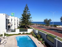 Book Sorrento Accommodation Vacations Southport Accommodation Southport Accommodation