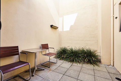 Fremantle Townhouse U/5 - Southport Accommodation 5