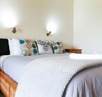 Karri Aura - Southport Accommodation