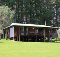Hawke Brook Chalets - Southport Accommodation