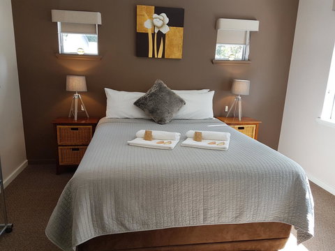 Adamsons Riverside Accommodation - Accommodation Southport 41