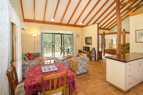 Yelverton Brook Conservation Sanctuary - Southport Accommodation 32