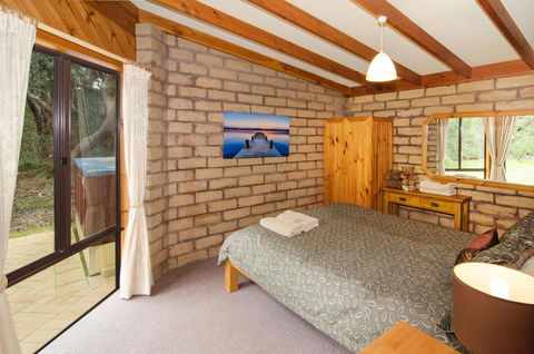 Yelverton Brook Conservation Sanctuary - Southport Accommodation 34