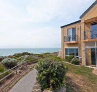 Caravel Beach House Mandurah - Southport Accommodation