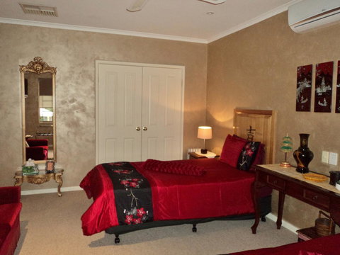 Armadale Cottage Bed & Breakfast - Accommodation Southport 21