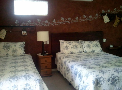 Armadale Cottage Bed & Breakfast - Accommodation Southport 30