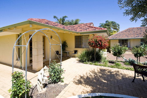 Armadale Cottage Bed & Breakfast - Accommodation Southport 41