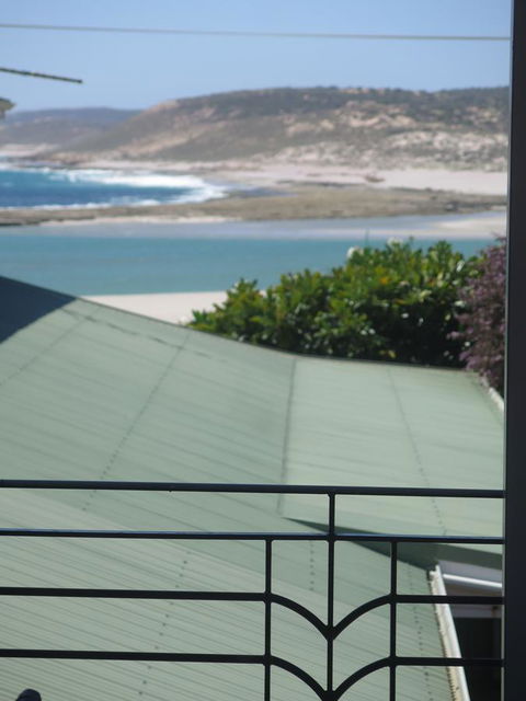 Kalbarri Riverfront Unit - Southport Accommodation 5