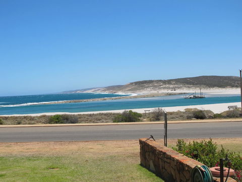 Kalbarri Riverfront Unit - Southport Accommodation 1