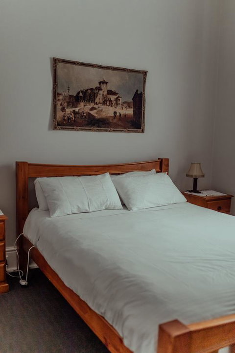 Bluebird Cottage - Accommodation Southport 6