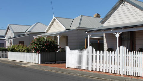Bluebird Cottage - Accommodation Southport 32