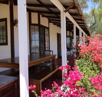 Daisy Cottage - Southport Accommodation