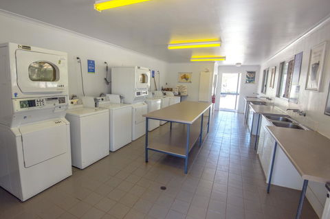 RAC Exmouth Cape Holiday Park - Southport Accommodation 14