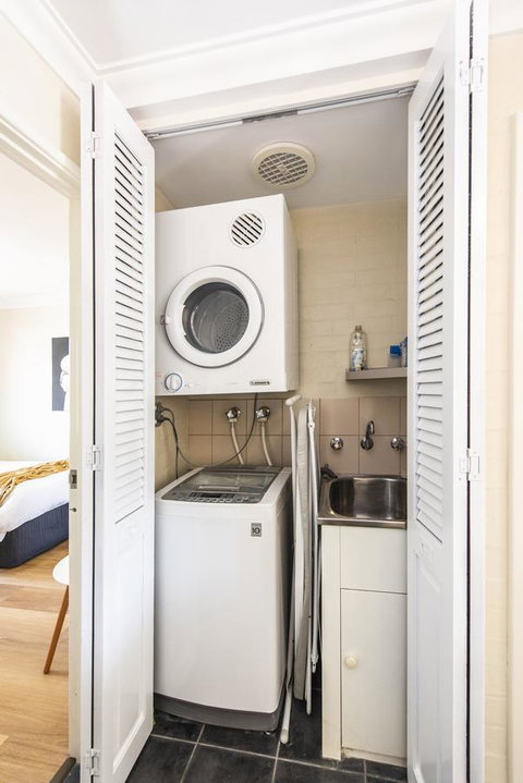 Subiaco Village - 34 - Southport Accommodation 11