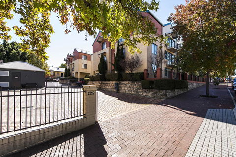 Subiaco Village - 34 - Southport Accommodation 17