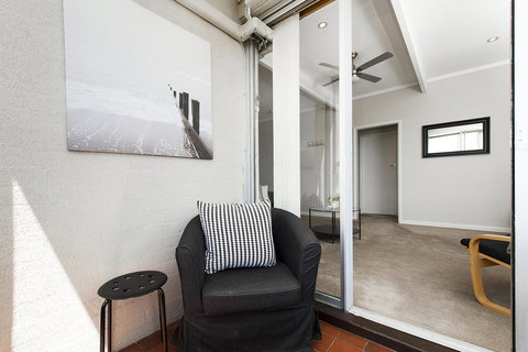 Derby 84 - Southport Accommodation 10