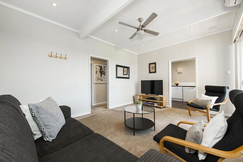 Derby 84 - Southport Accommodation 4