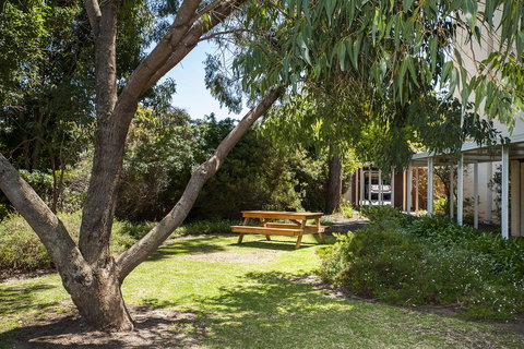 Derby 84 - Southport Accommodation 24