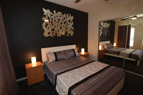 The Arcadia Apartment - Southport Accommodation 2