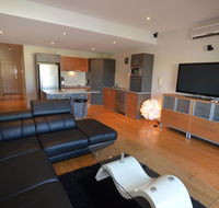 The Arcadia Apartment - Southport Accommodation