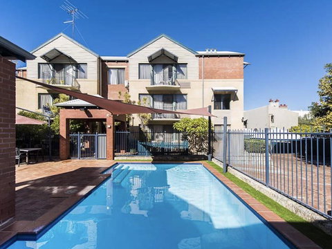 Subiaco Village 18 - Southport Accommodation 21
