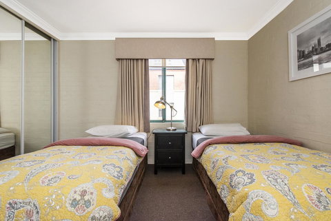 Subiaco Village 18 - Southport Accommodation 12