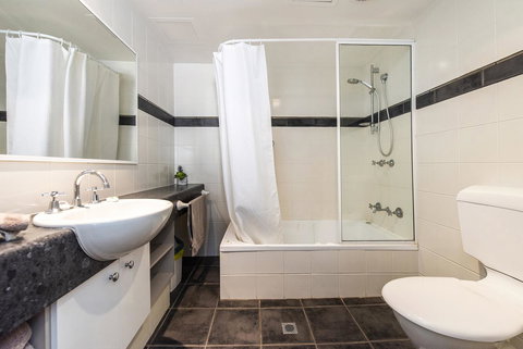 Subiaco Village 18 - Southport Accommodation 18