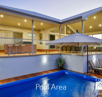 27 Kestrel Place - With Pool and Jetty - Southport Accommodation