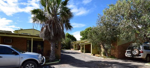 Wildsights Villas - Southport Accommodation 1