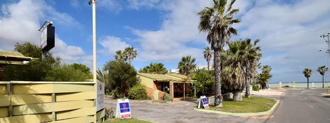 Wildsights Villas - Southport Accommodation 19