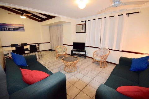 Wildsights Villas - Southport Accommodation 16