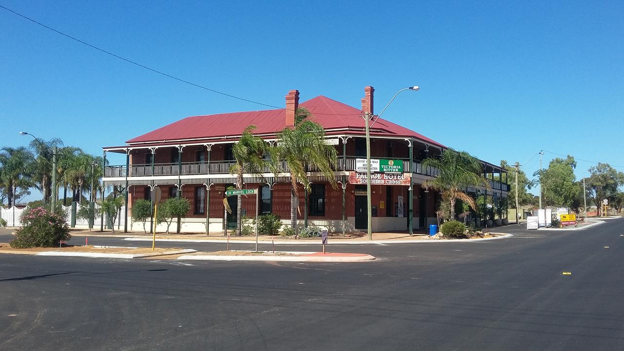 Skeleton Rock WA Southport Accommodation
