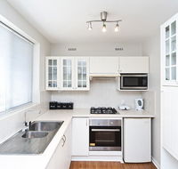 Lucy's House - Southport Accommodation