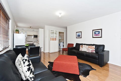 Lucy's House - Southport Accommodation 8