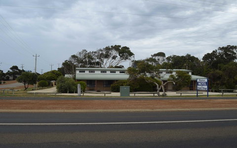 Hopetoun Motel & Chalet Village - Accommodation Southport 18