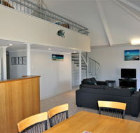 Osprey Holiday Village Unit 108 - Ideal apartment for a family of 6 - Southport Accommodation