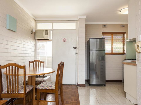 Rosalie 35 - Southport Accommodation 5