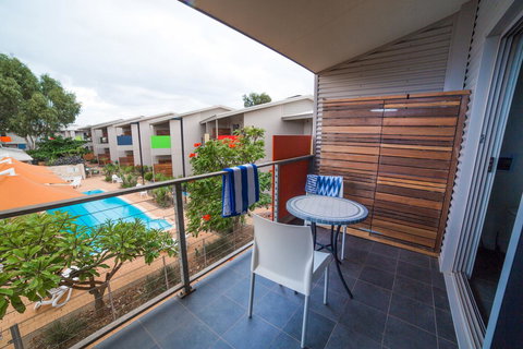 Onslow Beach Resort - Southport Accommodation 17