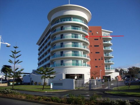 A 406 FANTASTIC OCEAN BEACH And MARINA VIEW APT - MANDURAH - Southport Accommodation 26