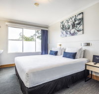 Nightcap at Carlyle Hotel - Southport Accommodation
