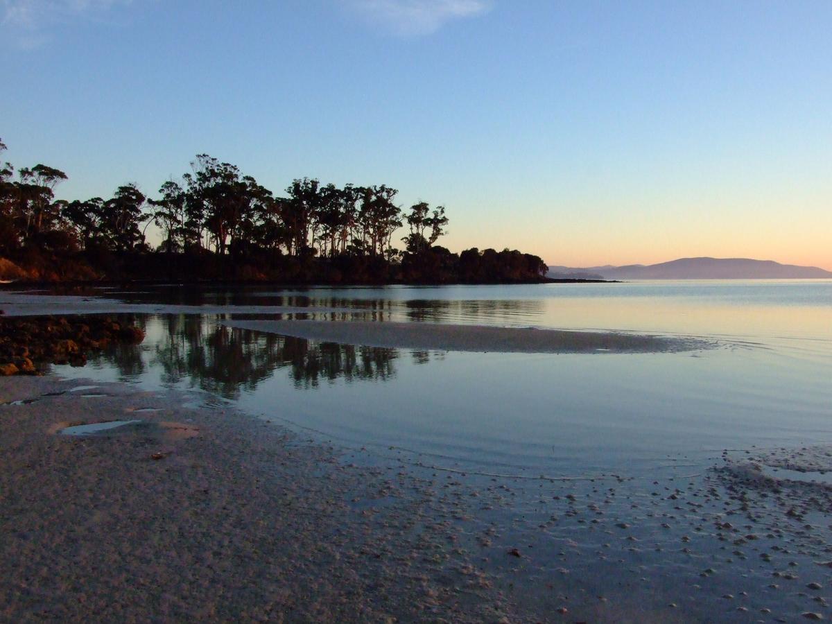 Saltwater River TAS Accommodation Southport