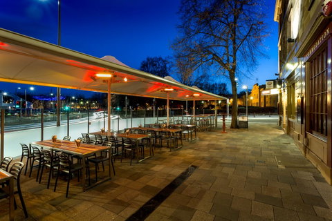 Customs House Hotel - Accommodation Southport 5
