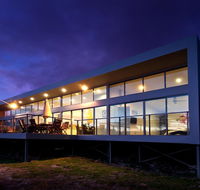 Sunset Bay Escape - Southport Accommodation