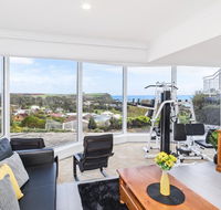 Views Forever - Devonport - Southport Accommodation